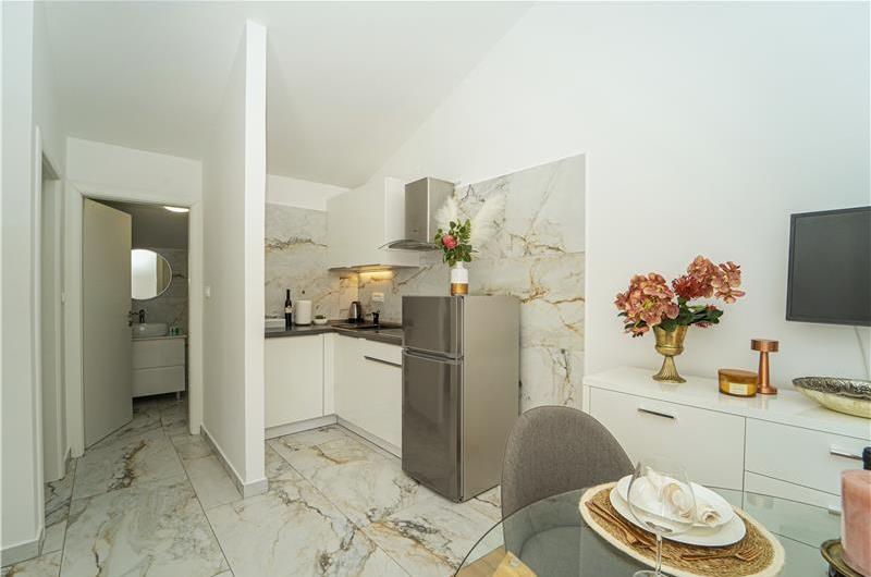 6 Bedroom Beachfront Villa with Heated Pool near Vela Luka on Korcula Island, Sleep 12