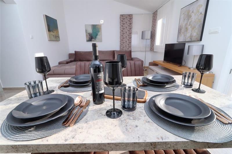 6 Bedroom Beachfront Villa with Heated Pool near Vela Luka on Korcula Island, Sleep 12