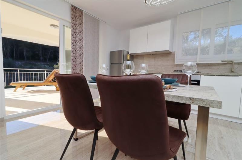 6 Bedroom Beachfront Villa with Heated Pool near Vela Luka on Korcula Island, Sleep 12