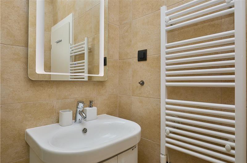 5 Bedroom Villa with Heated Pool near Dubrovnik City, Sleeps 10