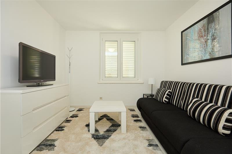 5 Bedroom Villa with Heated Pool near Dubrovnik City, Sleeps 10