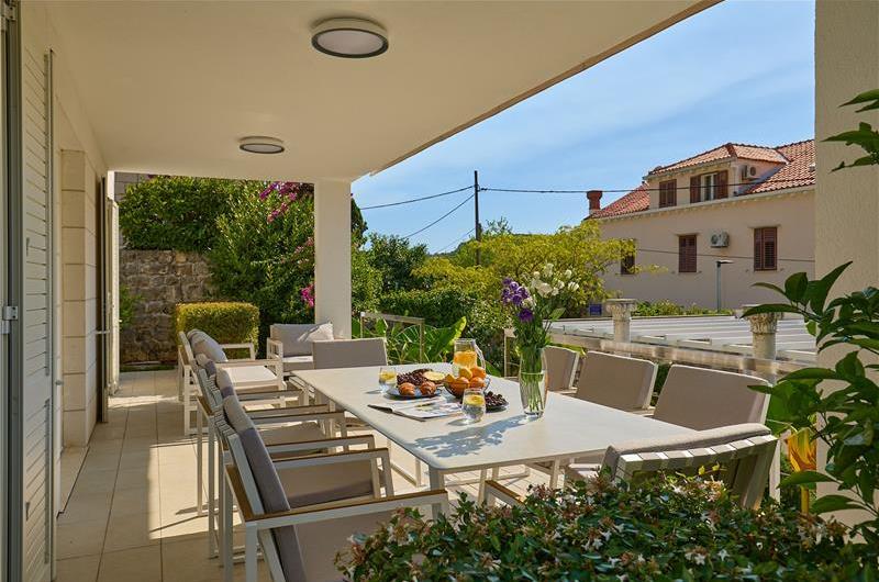5 Bedroom Villa with Heated Pool near Dubrovnik City, Sleeps 10