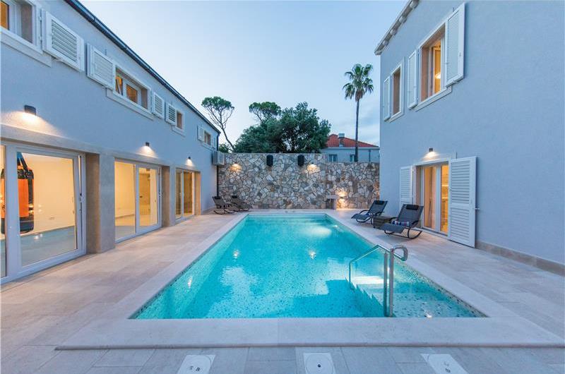 5 Bedroom Villa with Pool and Spa in Babin Kuk, Dubrovnik City, Sleeps 10-12