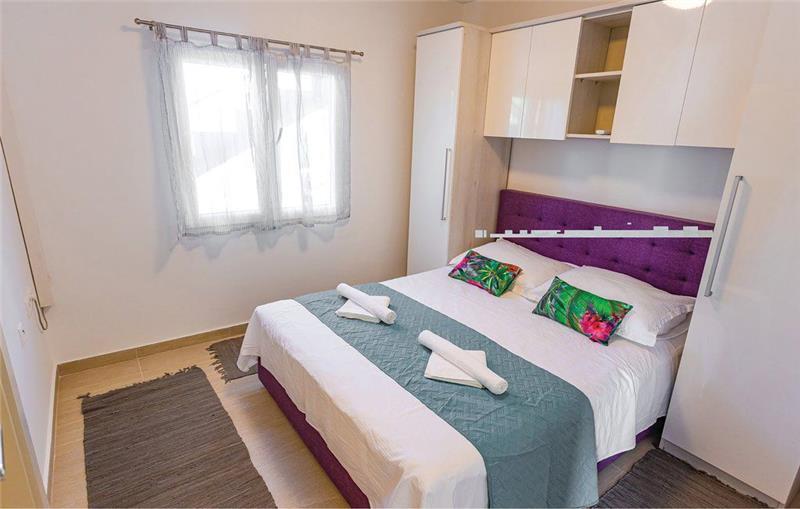 6 Bedroom Villa with Pool near Milna, Brac Island, Sleeps 12