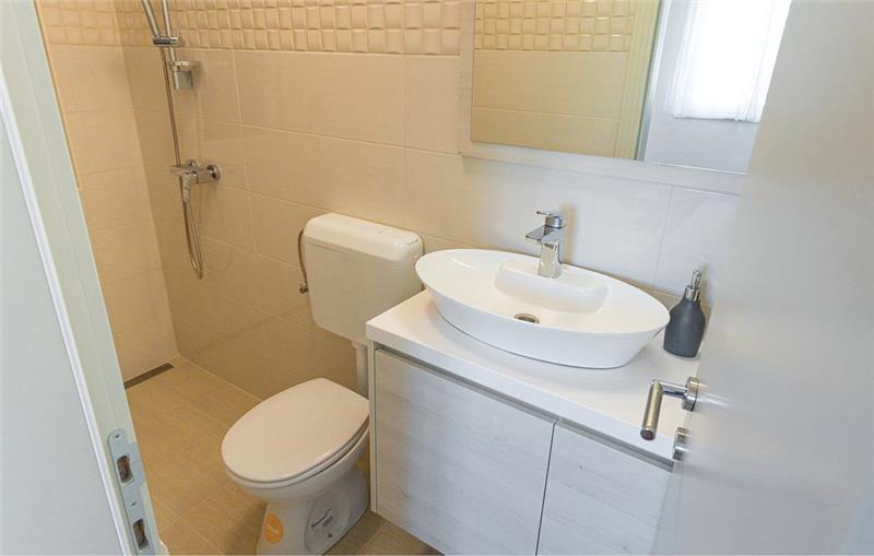 6 Bedroom Villa with Pool near Milna, Brac Island, Sleeps 12