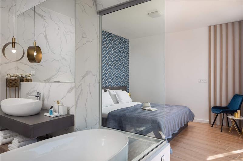 Luxury Beachfront Villa with Heated Infinity Pool near Trogir, Sleeps 8