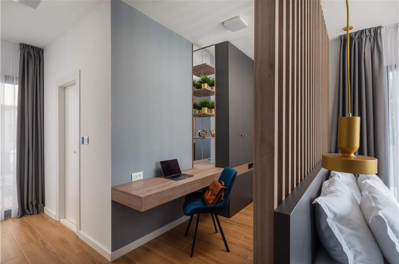 Luxury Beachfront Villa with Heated Infinity Pool near Trogir, Sleeps 8