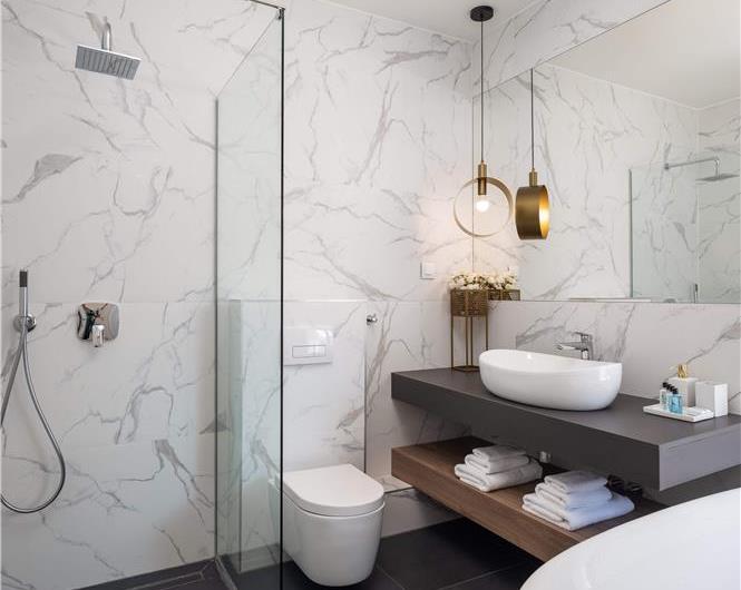 Luxury Beachfront Villa with Heated Infinity Pool near Trogir, Sleeps 8