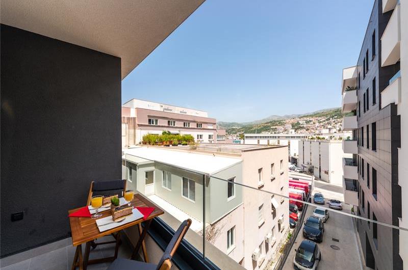 Luxury Studio Apartment with Free Parking in Gruz-Lapad, Dubrovnik City sleeps 2