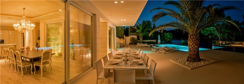 Luxury 6 Bedroom Brac Island Beach Front Villa With Heated Infinity Pool and lift near Sumartin sleeps 12