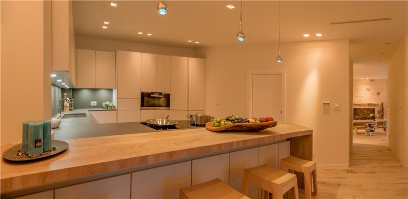 Luxury 6 Bedroom Brac Island Beach Front Villa With Heated Infinity Pool and lift near Sumartin sleeps 12