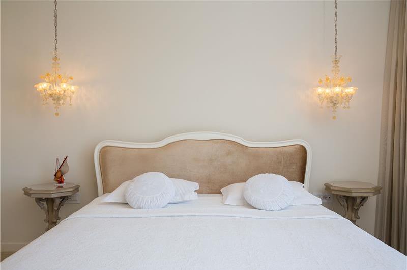 Luxury 6 Bedroom Brac Island Beach Front Villa With Heated Infinity Pool and lift near Sumartin sleeps 12