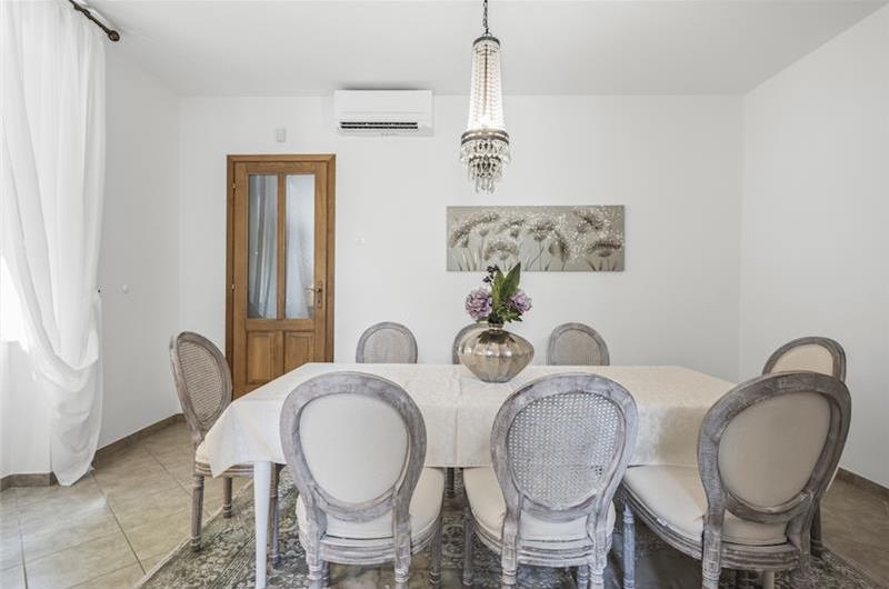 4-5 bedroom villa with Split City and Sea Views sleeps 8-10