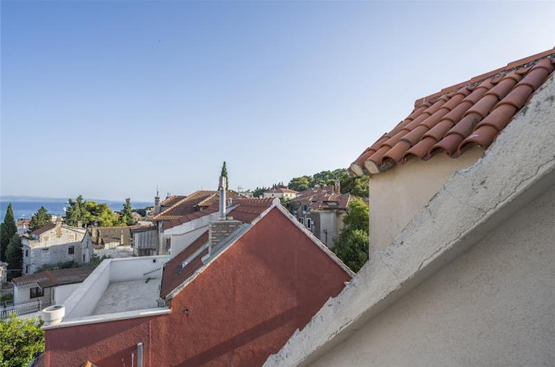 4-5 bedroom villa with Split City and Sea Views sleeps 8-10