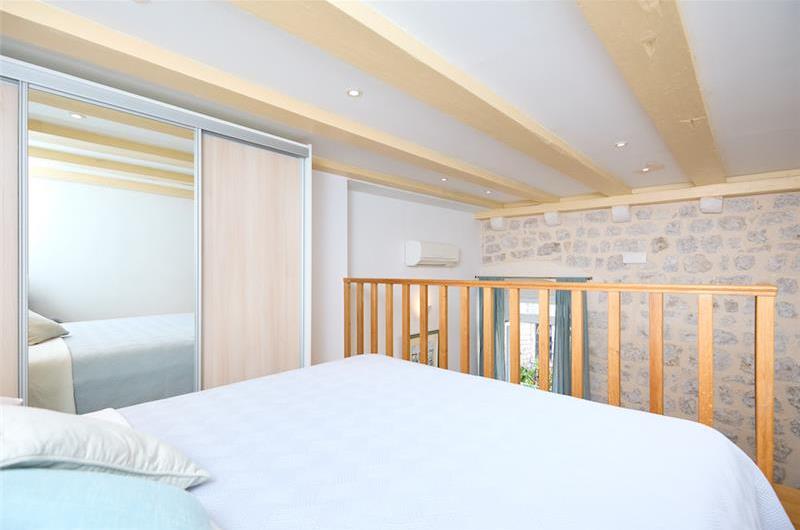 Studio Apartment Dubrovnik Old Town, Sleeps 2-4