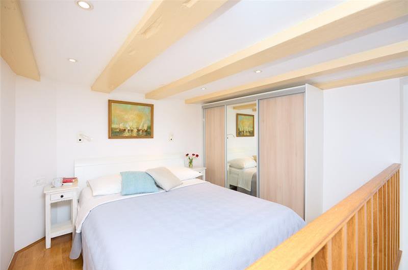Studio Apartment Dubrovnik Old Town, Sleeps 2-4