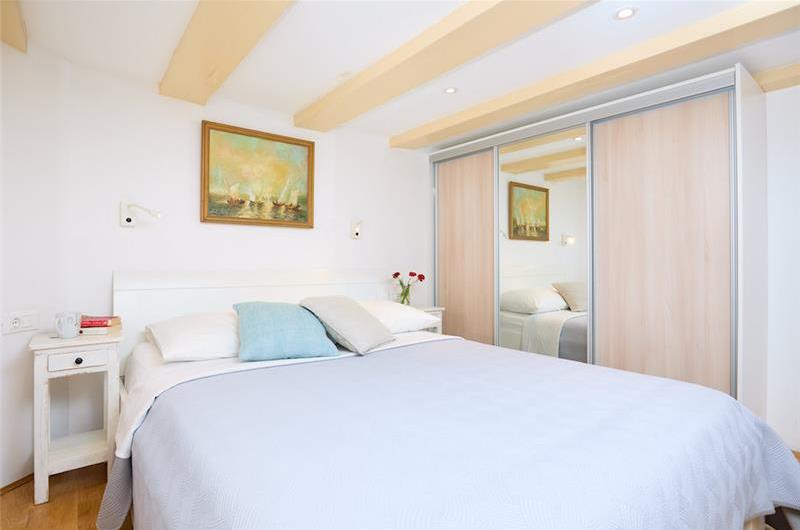 Studio Apartment Dubrovnik Old Town, Sleeps 2-4