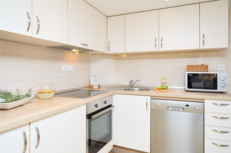 Studio Apartment Dubrovnik Old Town, Sleeps 2-4