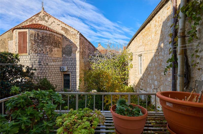 Studio Apartment Dubrovnik Old Town, Sleeps 2-4
