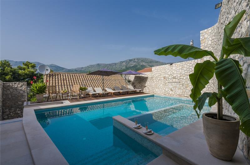 3 bedroom villa with pool near Mlini, Dubrovnik region, sleeps 7