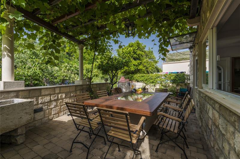 3 bedroom villa with pool near Mlini, Dubrovnik region, sleeps 7