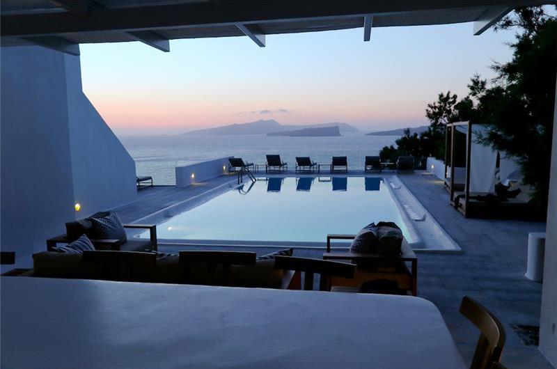 7 bed villa with pool near Akrotiri, Santorini, sleeps 14