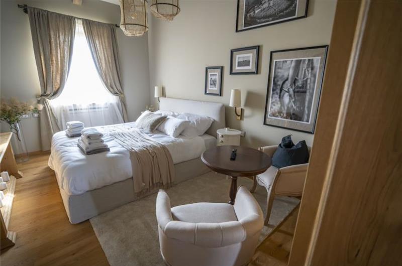 5 bedroom villa with heated pool near Momjan, Istria, sleep 12