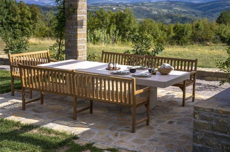 5 bedroom villa with heated pool near Momjan, Istria, sleep 12