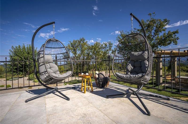 5 bedroom villa with heated pool near Momjan, Istria, sleep 12