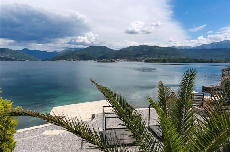 5 bedroom villa with two pools near Tivat, sleeps 10