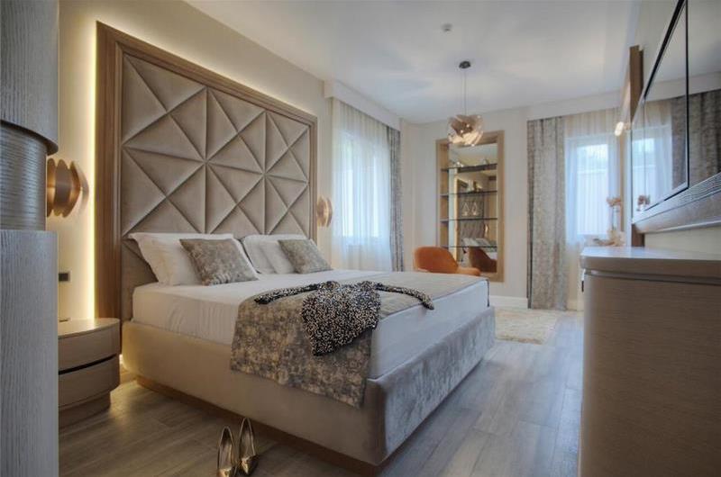 3 bedroom villa with pool in Prijevor, Budva, sleeps 6