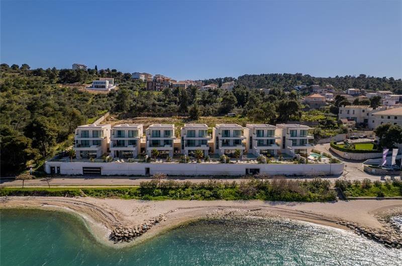 Selection of 5 bedroom seafront villas with heated pool on Ciovo near Trogir, sleeps 10