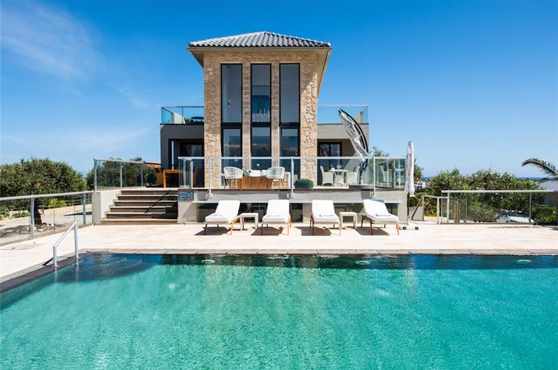 Selection of 4 bedroom villas with pool near Chania, sleeps 8