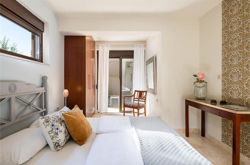 Selection of 4 bedroom villas with pool near Chania, sleeps 8