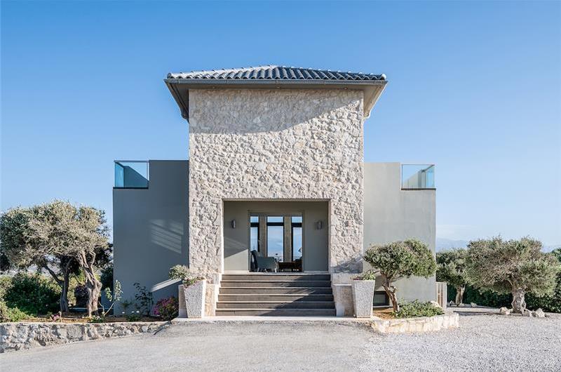 Selection of 4 bedroom villas with pool near Chania, sleeps 8
