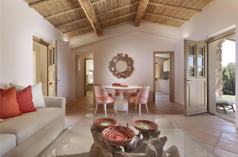 Selection of 3 and 4 bedroom villas with pools near Porto Cervo, sleeps 6-10