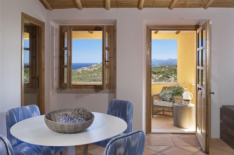 Selection of 3 and 4 bedroom villas with pools near Porto Cervo, sleeps 6-10