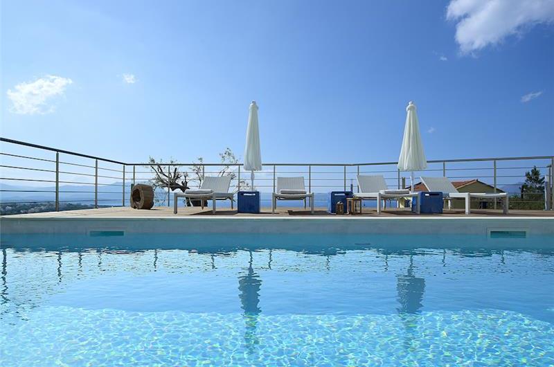 Selection of 3 & 4 bedroom villas with pool near Chania, sleeps 6-8
