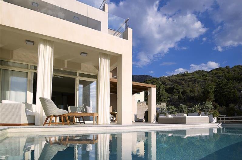 Selection of 3 & 4 bedroom villas with pool near Chania, sleeps 6-8
