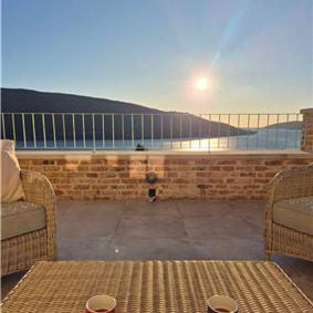 4 bedroom villa with pool and sea views, Kumbor, sleeps 8-10