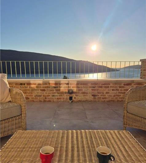 4 bedroom villa with pool and sea views, Kumbor, sleeps 8-10