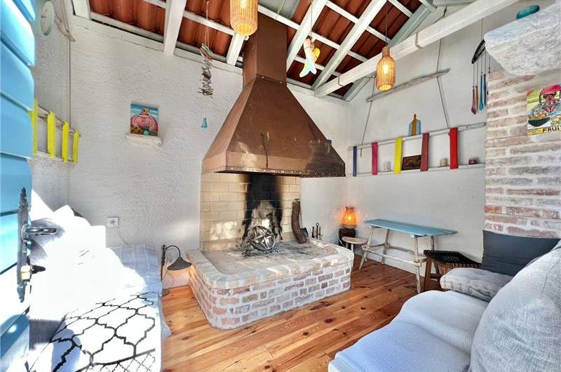 4 bedroom villa with pool and sea views, Kumbor, sleeps 8-10