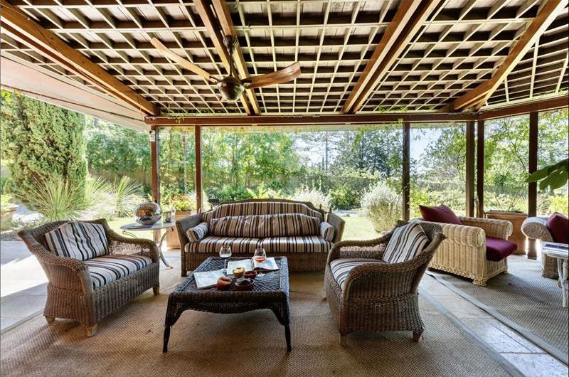 5 bedroom villa with pool and tennis court near San Gimignano, sleeps 10