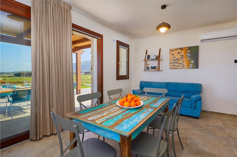 4  bedroom villa with pool, Scopello, sleeps 8