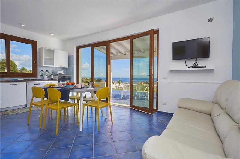 3 bedroom villa with pool, Scopello, sleeps 6