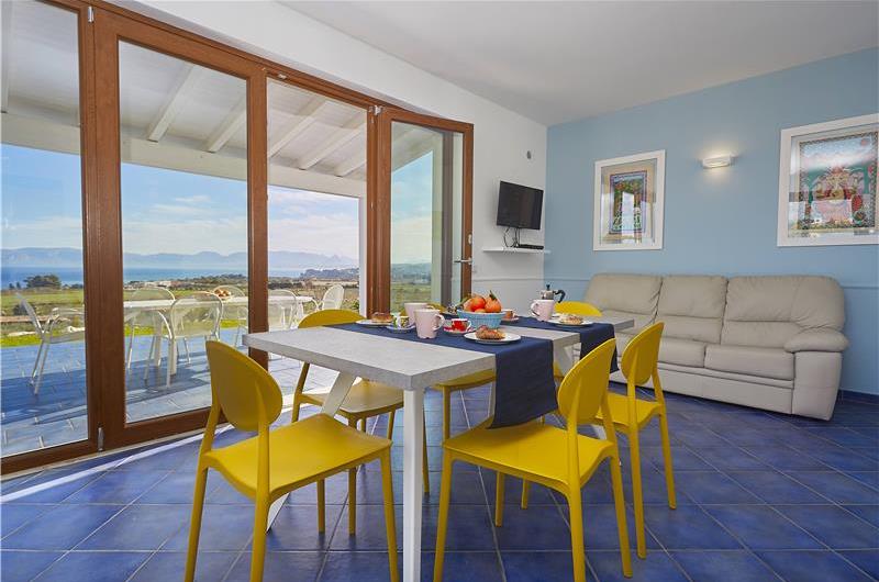 3 bedroom villa with pool, Scopello, sleeps 6