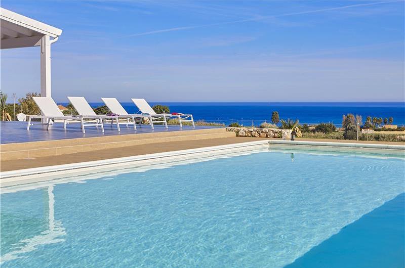 3 bedroom villa with pool, Scopello, sleeps 6