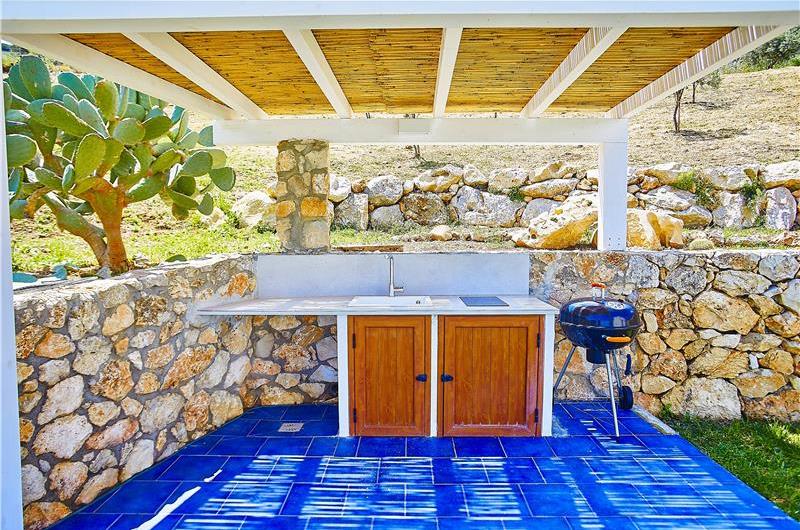 3 bedroom villa with pool, Scopello, sleeps 6