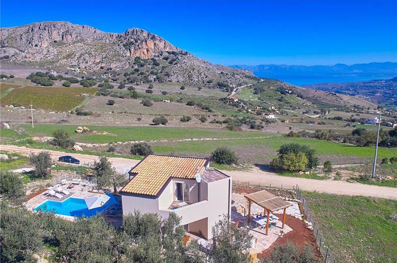 3 bedroom villa with pool, near Scopello, sleeps 6