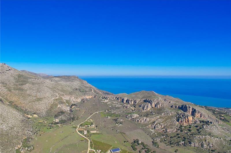 3 bedroom villa with pool, near Scopello, sleeps 6